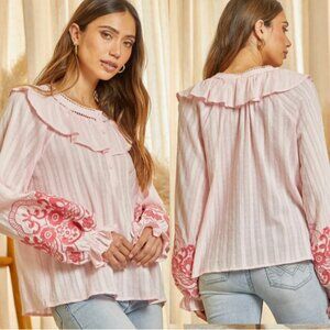 SAVANNA JANE EMBROIDERY SLEEVES WITH TEXTURED TOP SIZE M